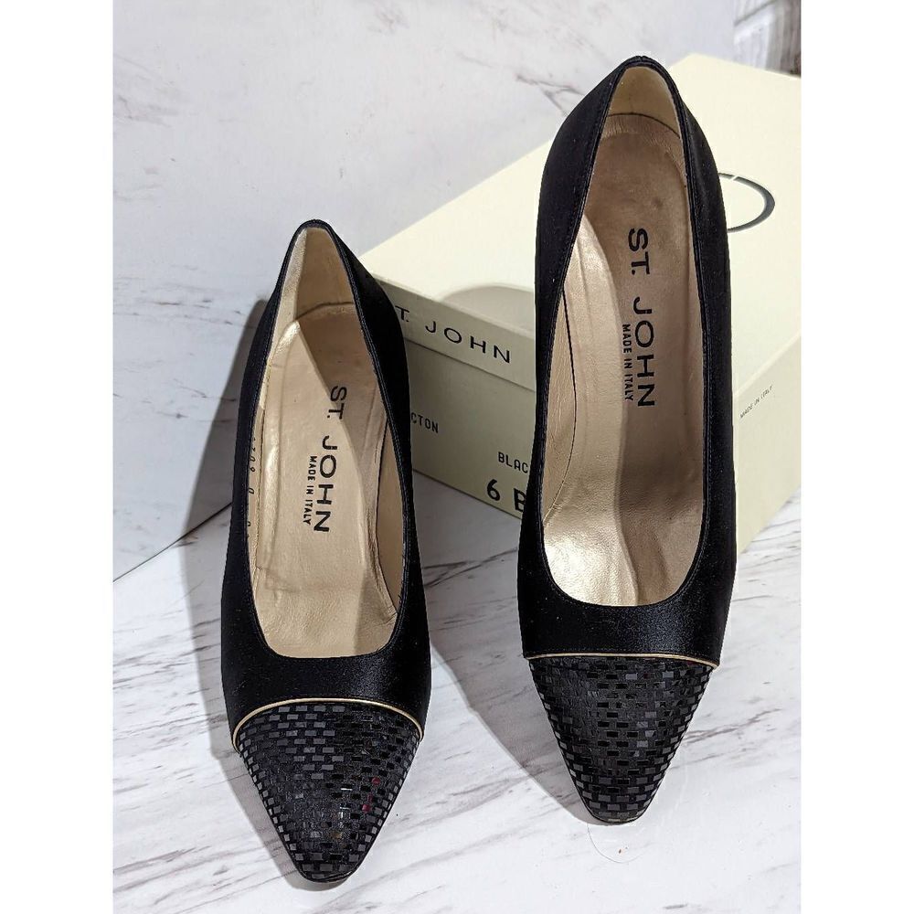 St. John Vintage Women's 6B Black Satin Pumps Paillette on toe